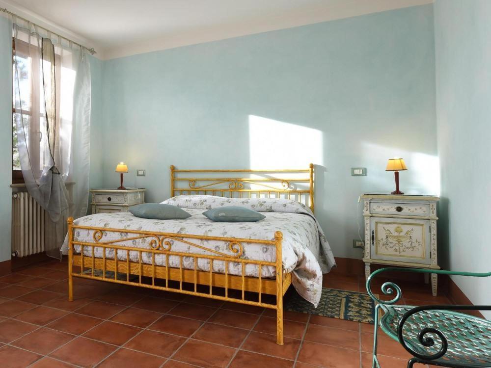 La Madonnina Agriturismo Dore 알바 외부 사진