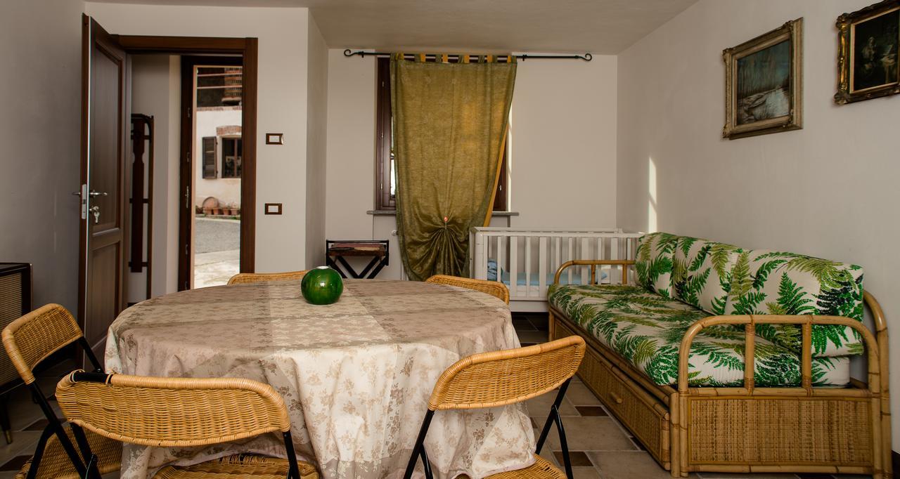 La Madonnina Agriturismo Dore 알바 외부 사진