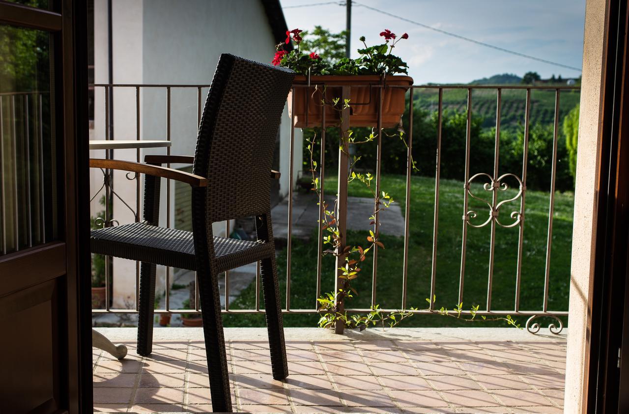 La Madonnina Agriturismo Dore 알바 외부 사진